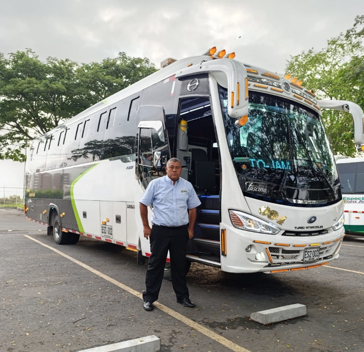 Flota y equipo de Especiales Toro Autos