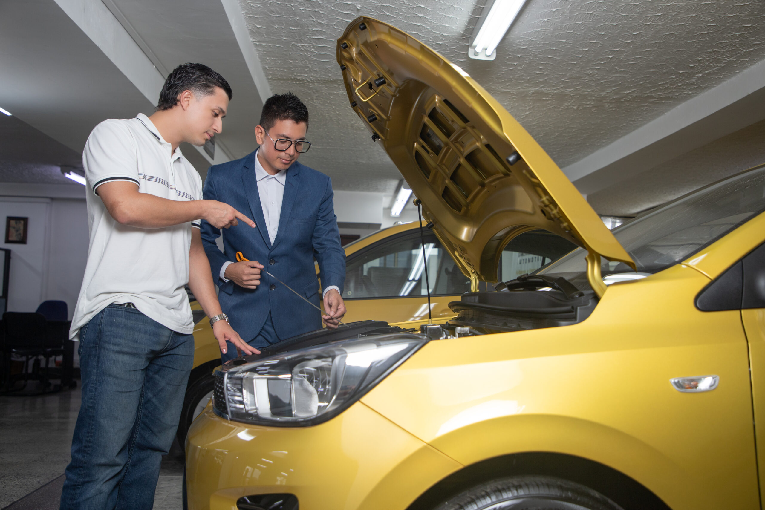 Vende o consigna tu vehículo con Toro Autos